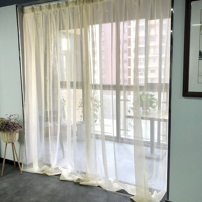 Kimalteleva läpikuultava valoverho