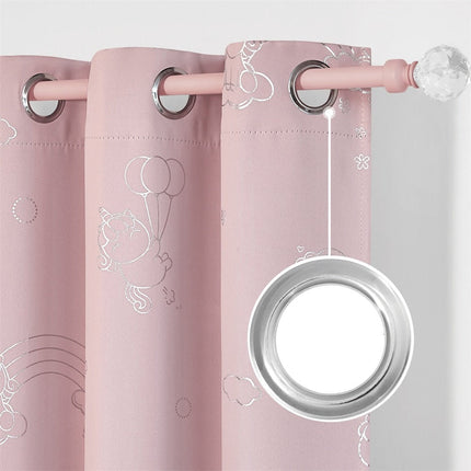 Vaaleanpunainen yksisarvisverho lastenhuoneeseen