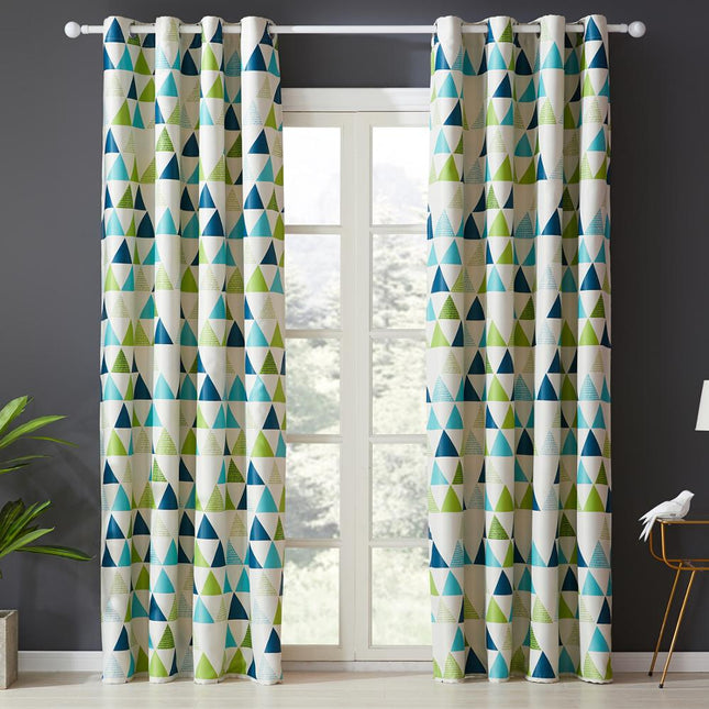 Moderni vihreä verho geometrisellä kuviolla