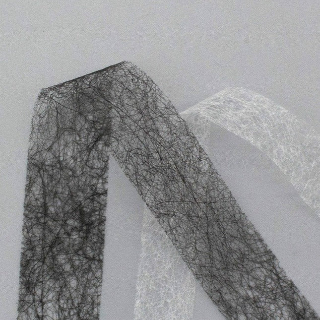 Silitettävä päärmenauha verhojen lyhennykseen