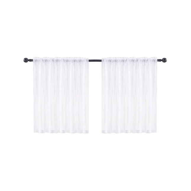 Lyhyt valkoinen kahvilaverho keittiöön