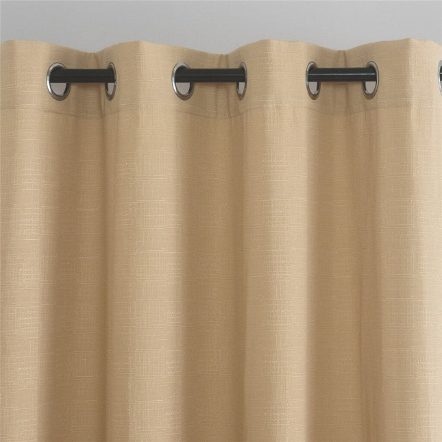 Struktuuripintainen verho purjerenkailla olohuoneeseen