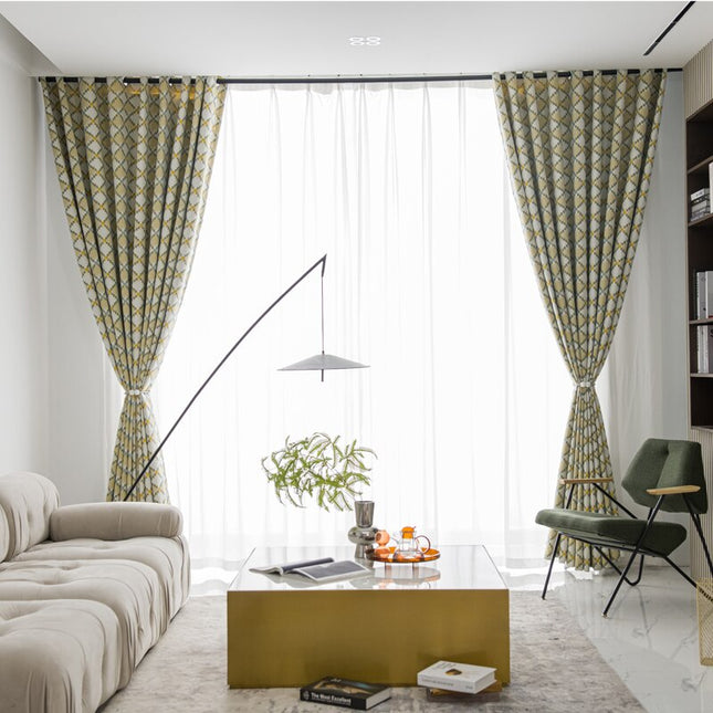 Keltainen skandinaavinen kuviollinen verho