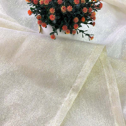 Kimalteleva läpikuultava valoverho