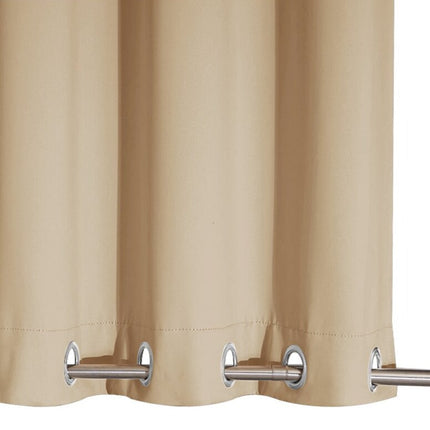 Säänkestävä verho parvekkeelle purjerenkailla