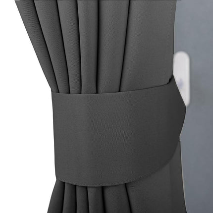 Yksivärinen pimennysverho nauhakiinnityksellä