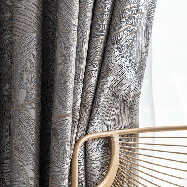 Pimennysverho elegantilla lehtikuviolla