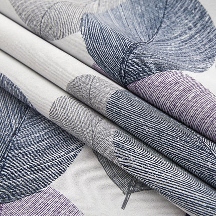 Violetti lehtikuvioinen pimennysverho