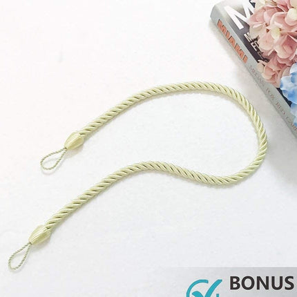 Valkoinen säänkestävä ulkoverho purjerenkailla