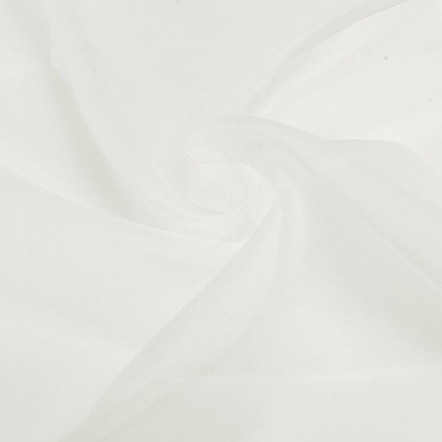 Kevyt ja ilmava valkoinen valoverho