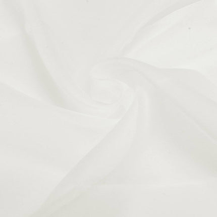 Kevyt ja ilmava valkoinen valoverho