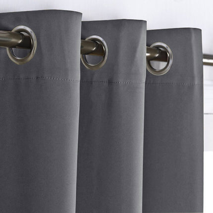 Yksivärinen pimennysverho purjerenkailla