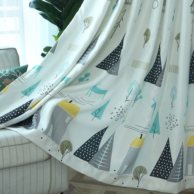 Lasten pimennysverho skandinaavisella kuviolla