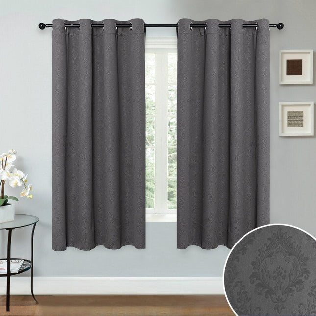 Kohokuvioitu pimennysverho damastikuviolla