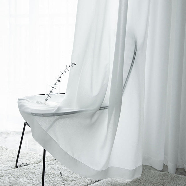 Ajaton yksivärinen valkoinen valkoverho