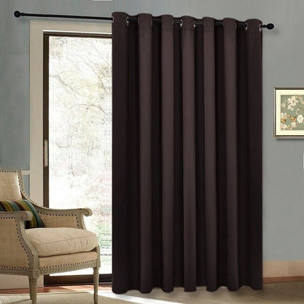 Yksivärinen pimennysverho oveen tai ikkunaan