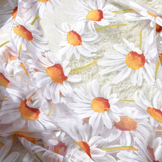 Kesäinen valoverho päivänkakkaroilla