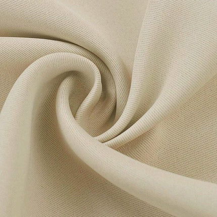 Beige vedenpitävä ulkoverho terassille