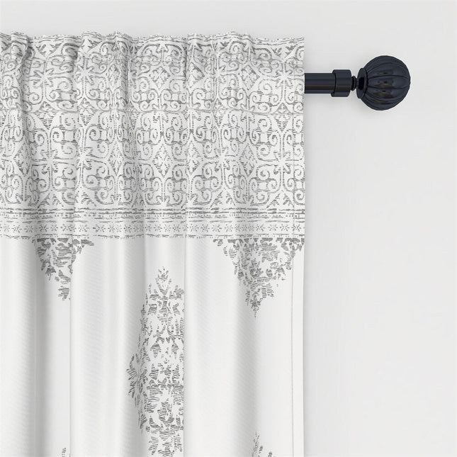 Klassinen damaskikuvioinen ikkunaverho