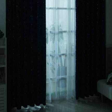 Vaaleanpunainen pimennysverho tähtikuviolla lastenhuoneeseen