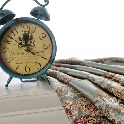 Kukkakuvioinen jacquard-pimennysverho