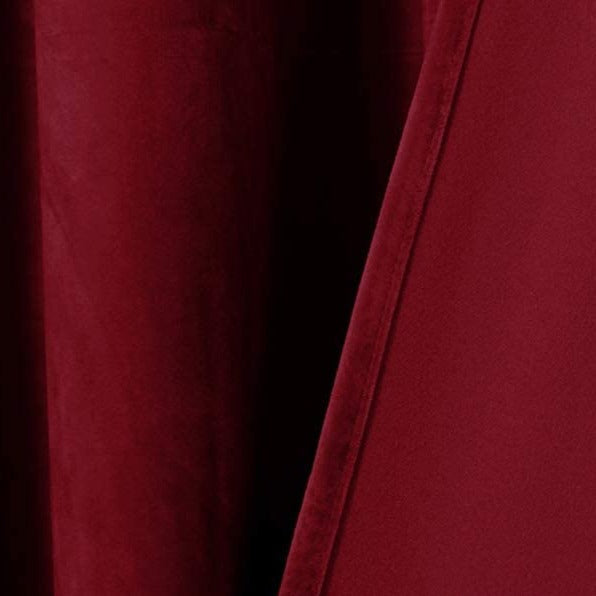 Sinapinkeltainen samettiverho täydelliseen pimennykseen