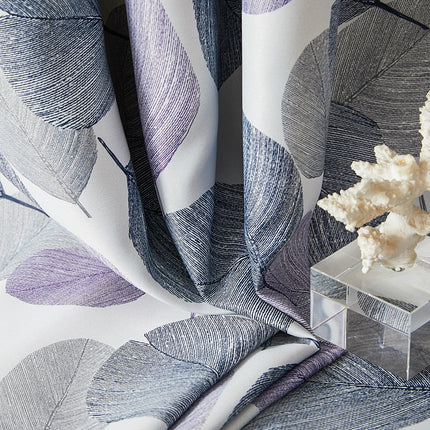 Violetti lehtikuvioinen pimennysverho