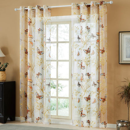 Läpikuultava verho värikkäillä perhosilla