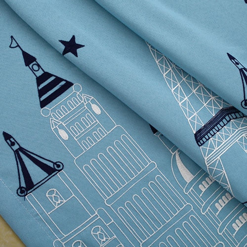 Pimennysverho lastenhuoneeseen kaupunkikuviolla