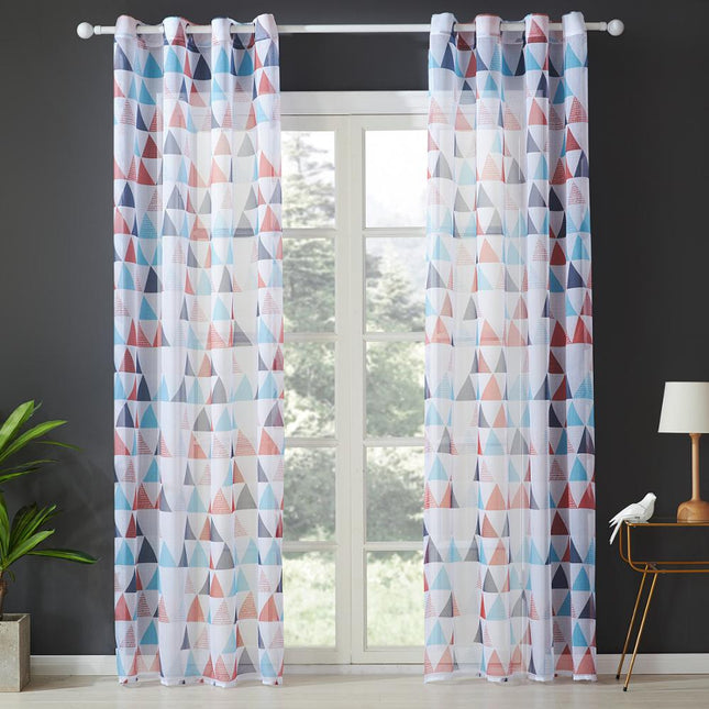 Punainen geometrisesti kuvioitu valkoverho