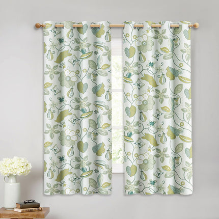 Värikäs kukkakuvioinen verho olohuoneeseen