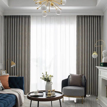 Pimennysverho hienovaraisella palmukuviolla