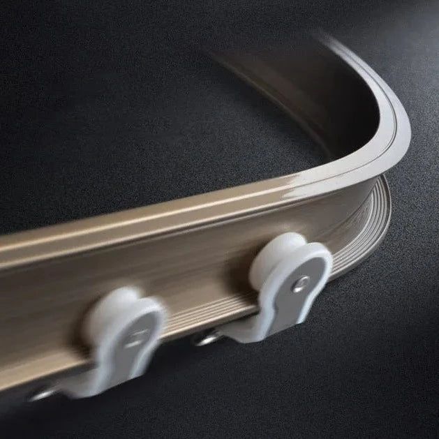 Taivutettava verhokisko kaareviin ikkunoihin