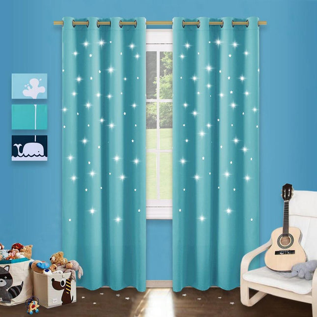 Sininen tähtikuvioinen pimennysverho lastenhuoneeseen
