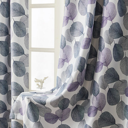 Violetti lehtikuvioinen pimennysverho