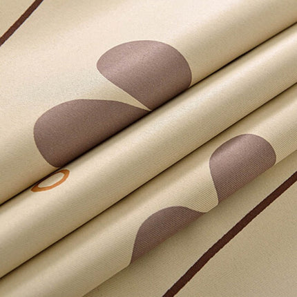 Skandinaavinen pimennysverho kukkakuviolla