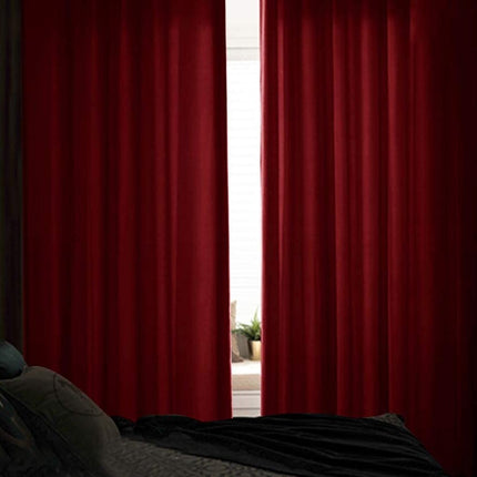 Sinapinkeltainen samettiverho täydelliseen pimennykseen