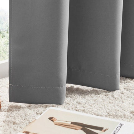 Liukuvärjätty pimennysverho makuuhuoneen sisustukseen