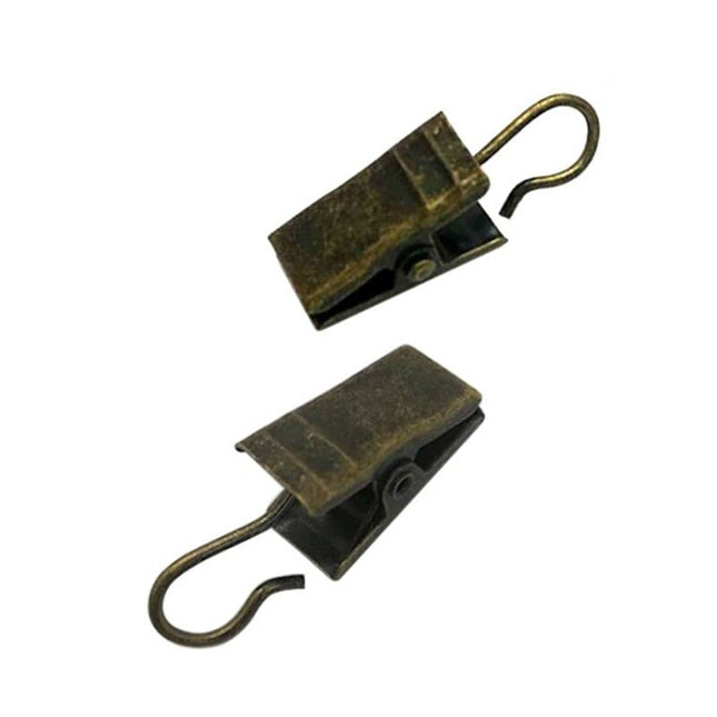 Valkoiset verhonipistimet koukulla