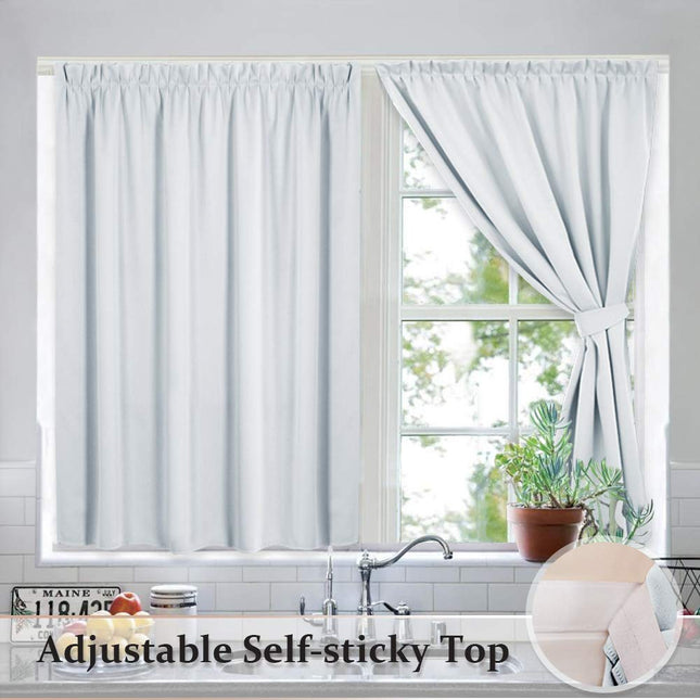 Lyhyt itseliimautuva pimennysverho keittiöön