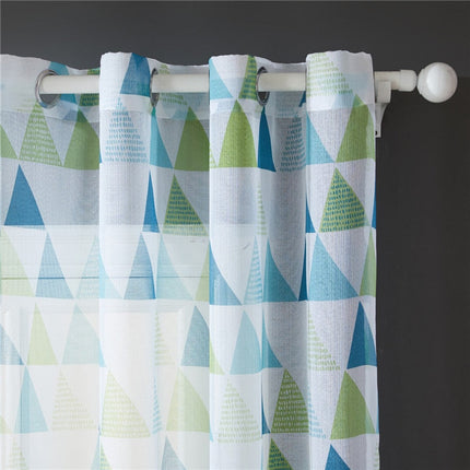 Geometrinen valoverho kolmiokuviolla