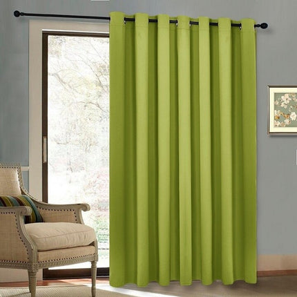 Yksivärinen pimennysverho oveen tai ikkunaan