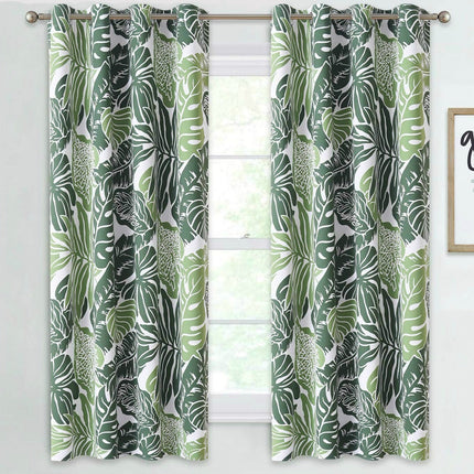 Lyhyet verhot vihreällä lehtikuviolla