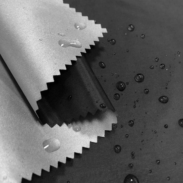 Pimennysverhokangas useissa eri väreissä