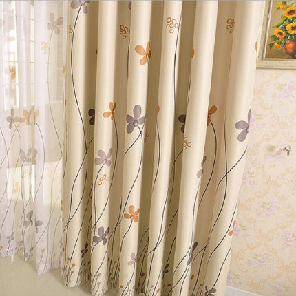 Skandinaavinen pimennysverho kukkakuviolla