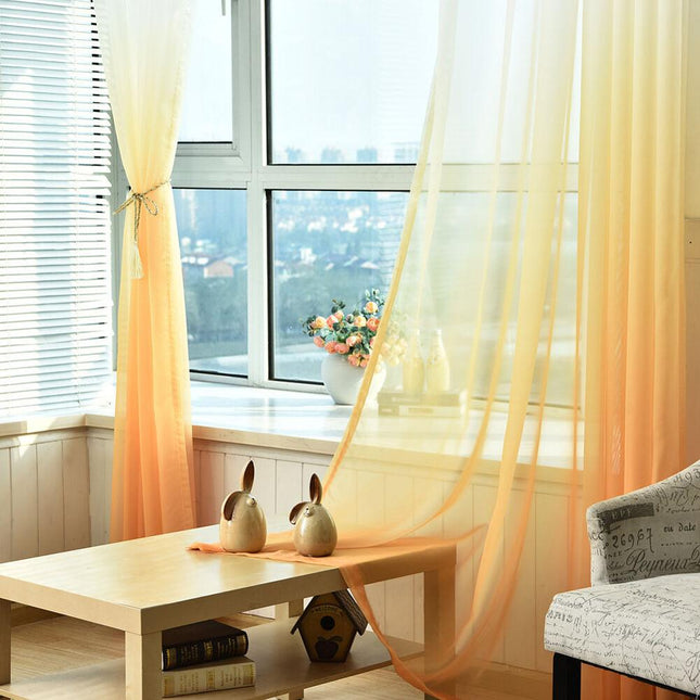 Moderni liukuvärjätty valoverho