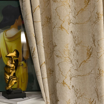 Pimennysverho kultaisella marmorikuviolla