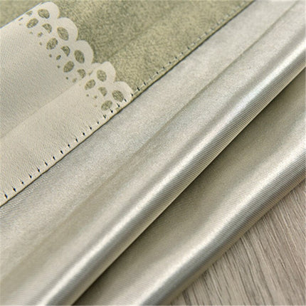 Metsäaiheinen verho peuroilla lastenhuoneeseen