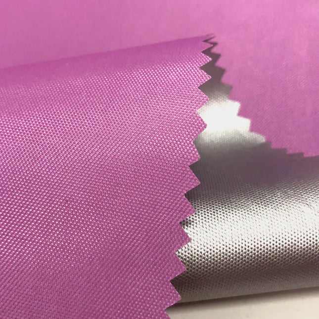 Vedenpitävä ja kestävä pimennyskangas