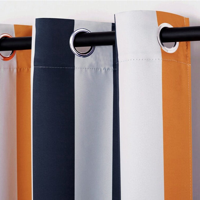 Raidallinen lyhyt pimennysverho purjerenkailla